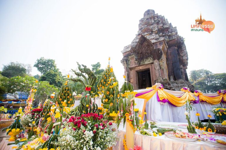 เชิญชวนสักการะ สิ่งศักดิ์สิทธิ์แดนอิสาน ณ “วัดพระธาตุนารายณ์เจงเวง จ.สกลนคร”